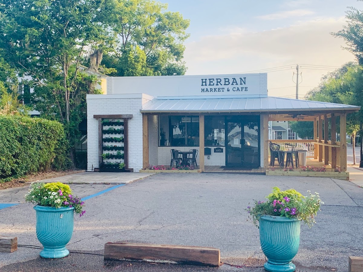 Herban Market And Cafe